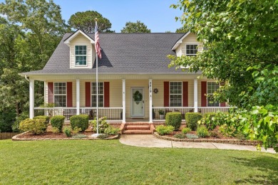 Lake Home For Sale in Soddy Daisy, Tennessee