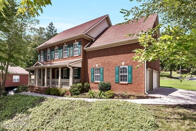 Fort Loudoun Lake Home Sale Pending in Knoxville Tennessee