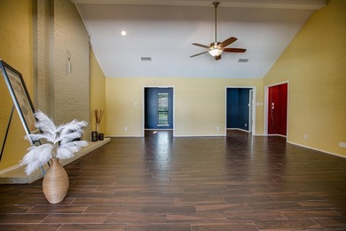 Welcome to 3310 Grandview, where every detail is designed for - photo 11