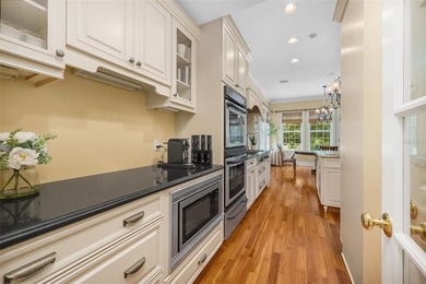 You will fall in love with this 4-bedroom, 3.5 bath home with an - photo 13