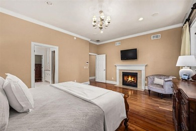 You will fall in love with this 4-bedroom, 3.5 bath home with an - photo 23