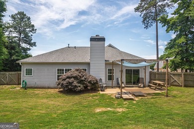 Welcome home to this beautifully maintained 4-bedroom, 2-bath - photo 29