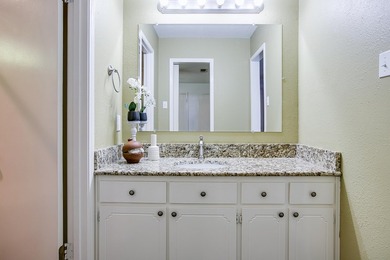 Welcome to 3310 Grandview, where every detail is designed for - photo 31