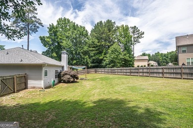 Welcome home to this beautifully maintained 4-bedroom, 2-bath - photo 32