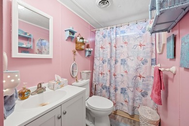 Well maintained 2-bedroom, 2 bath home with Deeded Lake Access - photo 9