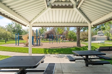 Six bedrooms, 3,356 finished square feet, a 1/3-acre cul-de-sac - photo 43