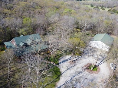 Move-in-ready home on 9 acres is only 30 minutes from Overland - photo 8