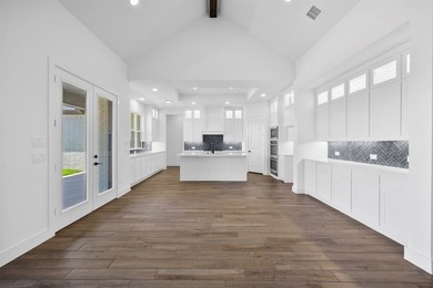 Welcome to Levante! This stunning John Houston new construction - photo 11