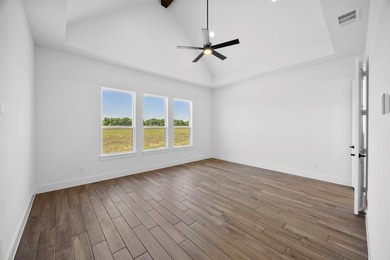 Welcome to Levante! This stunning John Houston new construction - photo 19