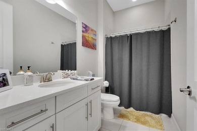 Welcome to this stunning residence in the prestigious Oyster - photo 21