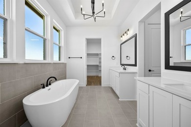 Welcome to Levante! This stunning John Houston new construction - photo 21