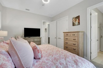 Welcome to this stunning residence in the prestigious Oyster - photo 23