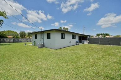 HUGE CORNER LOT with plenty of room for additions as well as a - photo 33