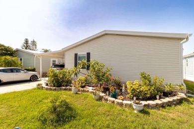 Lake Home For Sale in Haines City, Florida