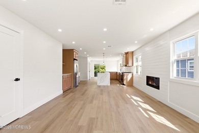Welcome to 74 Innsbruck Dr in the sought-after Holiday City West - photo 7