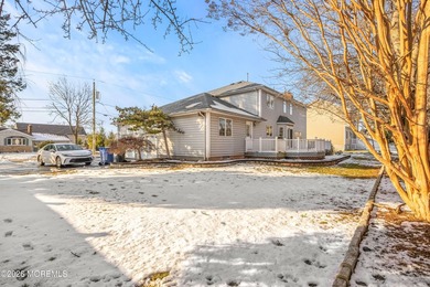 Spacious 4-bedroom, 3 full bath, 1 half bath home located in - photo 2