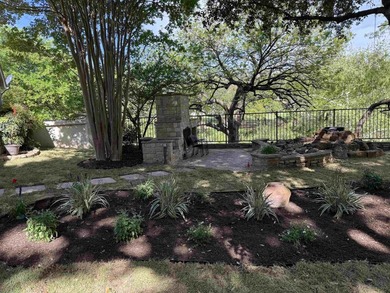PECAN CREEK, A VERY POPULAR GATED SUBDIVISION IN HORSESHOE BAY! - photo 24