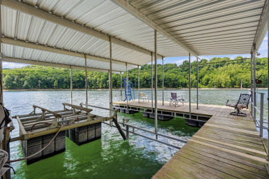 Lakefront Privacy on 40 acres , Custom 3866 sf home w 2 boat slip - photo 23