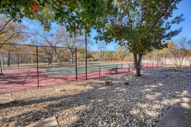 PECAN CREEK, A VERY POPULAR GATED SUBDIVISION IN HORSESHOE BAY! - photo 30
