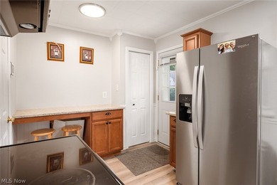 Welcome to this beautifully updated and meticulously maintained - photo 10