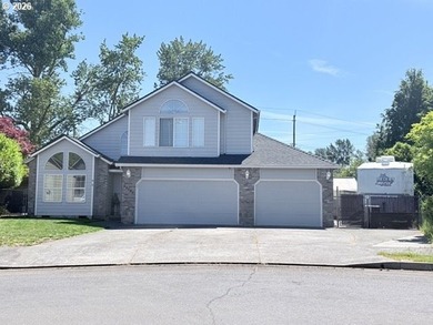 Welcome to this dream home located in a cul-de-sac on a 1/3 acre - photo 1