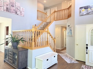 Welcome to this dream home located in a cul-de-sac on a 1/3 acre - photo 3
