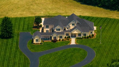 Lake Cumberland Home For Sale in Jamestown Kentucky