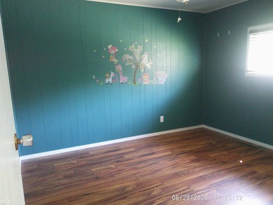 Located just 10 minutes from downtown Caro. This 3-bedroom, 1 - photo 8