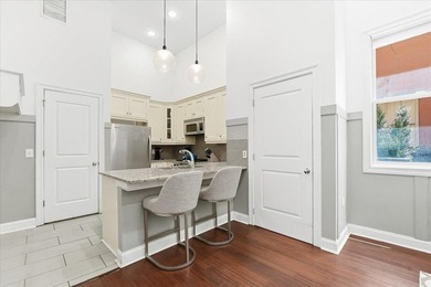 A rare opportunity to own an expansive two-bedroom, two-bathroom - photo 3