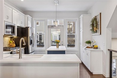 (private lake, pond, creek) Townhome/Townhouse Sale Pending in Minneapolis Minnesota