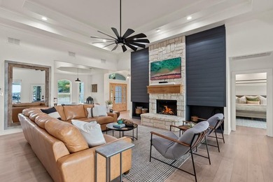 Stunningly renovated waterfront 2,920 sq ft home in Gun Barrel - photo 1