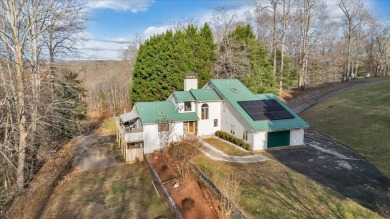 Lake Home For Sale in Hardy, Virginia