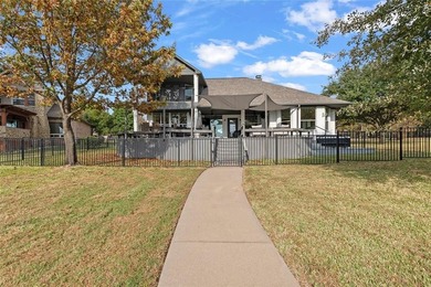 Stunningly renovated waterfront 2,920 sq ft home in Gun Barrel - photo 4
