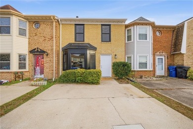 Lake Townhome/Townhouse For Sale in Virginia Beach, Virginia