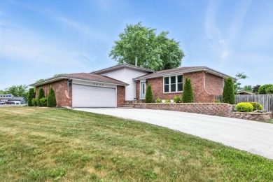 Lake Home For Sale in Crete, Illinois