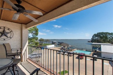 Cedar Creek Lake Condo For Sale in Tool Texas