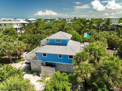 Adorable island cottage on beautiful North Captiva Island with - photo 3