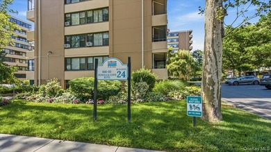 Move right into this beautifully renovated 1-bedroom, 1-bath - photo 1
