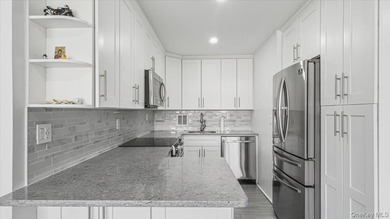 Move right into this beautifully renovated 1-bedroom, 1-bath - photo 9