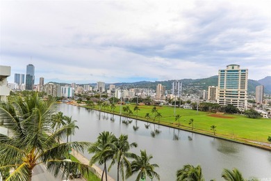 Turnkey, fully furnished 983 sq. ft. condo in desirable Ala Wai - photo 2