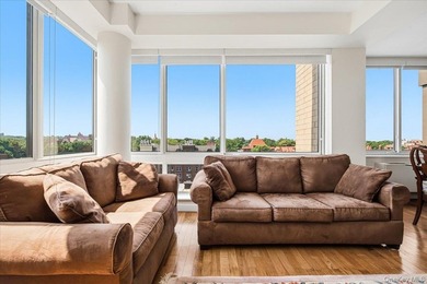 Sophisticated Corner Condo with Stunning Southern & Eastern - photo 23
