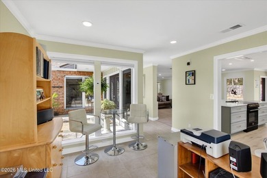 PRICE REDUCTION! MOVE-IN READY + SMART HOME + PRIVATE COURTYARD - photo 27
