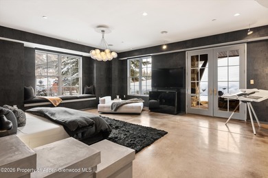 This stunning Maroon Creek townhome has been completely