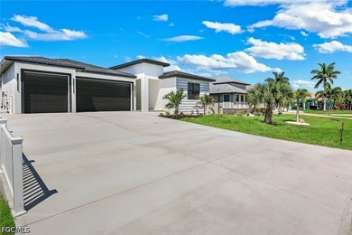 **SELLER IS MOTIVATED** ** 20k CLOSING COST ASSISTANCE - photo 3