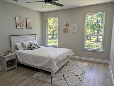 Welcome to where modern farmhouse style meets quality - photo 9