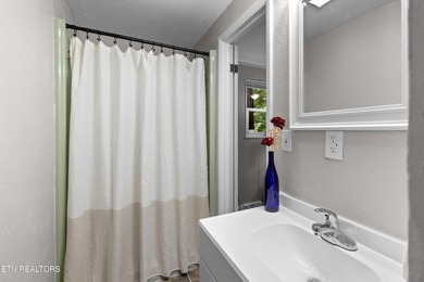 Charming brick cottage with seasonal lake views on 2.36 - photo 49