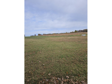 Pomme de Terre Lake Lot For Sale in Pittsburg Missouri