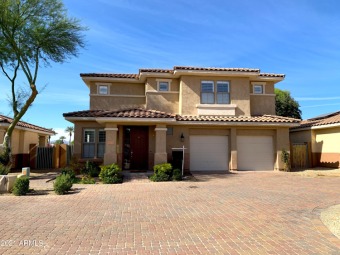 Lakes at Palm Valley Golf Club Home For Sale in Goodyear Arizona