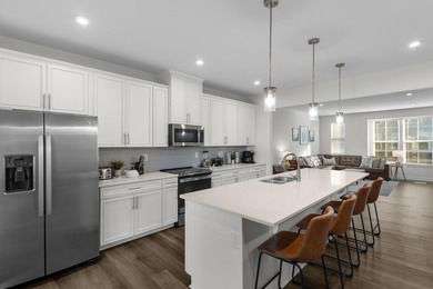 Located inside the gated community of Dye Estates Townhomes at - photo 4