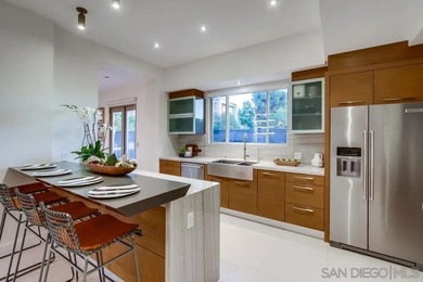 Modern coastal Home, recently remodeled, in LA JOLLA. This - photo 16